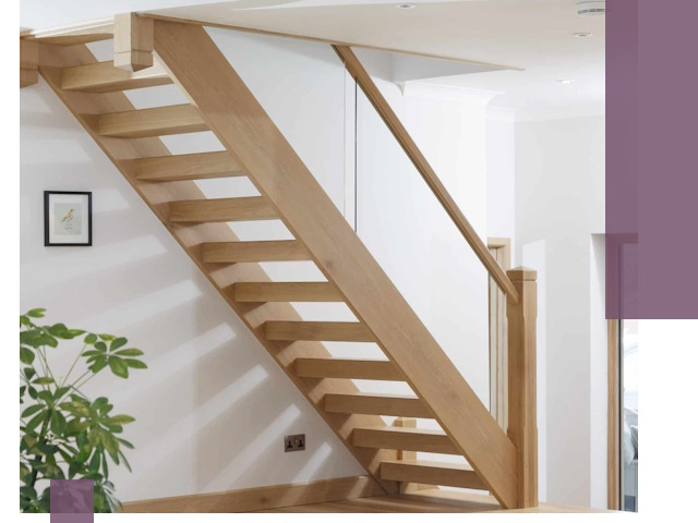 Изготовление деревянных лестниц под ключ в Сарове для дома