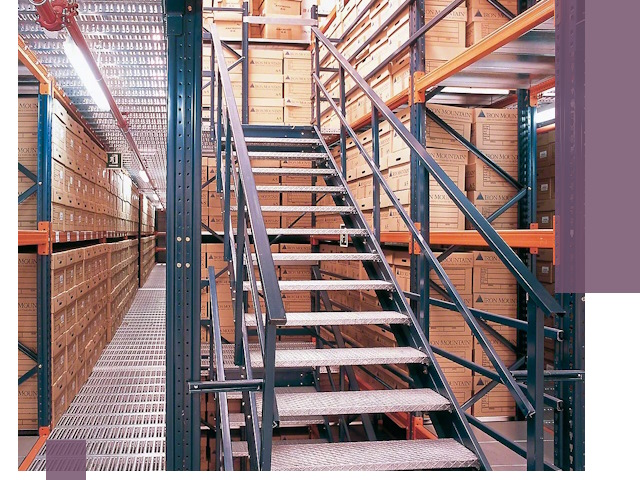 Лестницы складские прочные и безопасные под ключ в Сарове