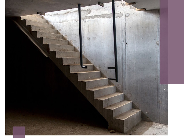 Изготовление и монтаж лестниц в подвале в Сарове