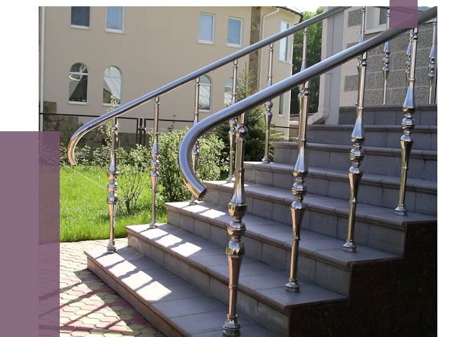 Перила для крыльца в Сарове от 10936 руб. — монтаж ПРОЛЁТ-Сро