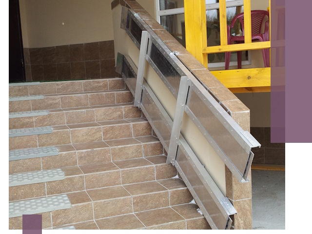 Откидные пандусы под ключ в Сарове — монтаж и демонтаж