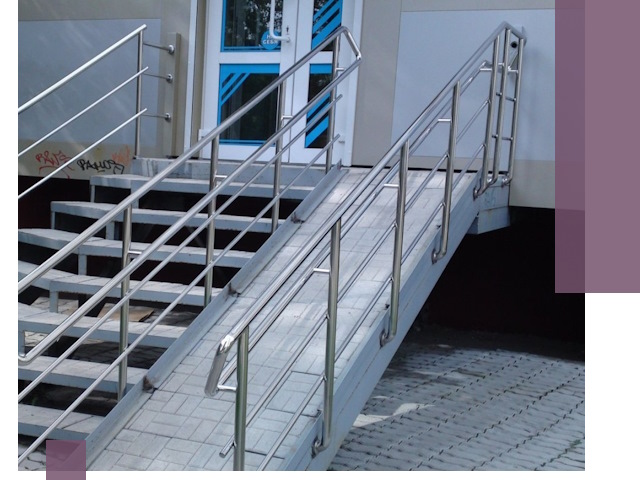 Пандус на крыльцо под ключ в Сарове: монтаж и изготовление