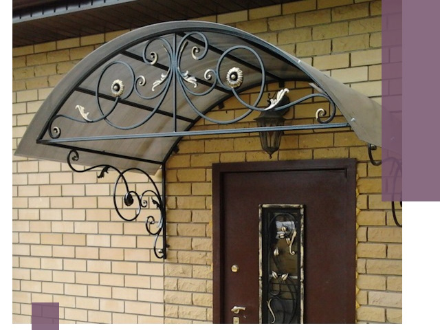 Изготовление козырьков из металла под ключ в Сарове