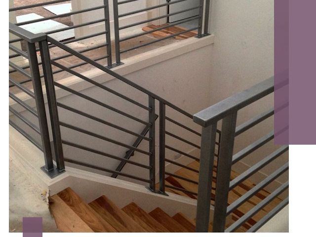 Изготовление поручней из металла и дерева в Сарове